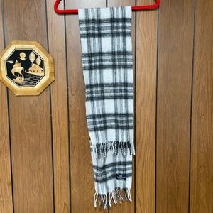 Ballantrae Edinburgh Scottish 100% Lambswool White & Black Tartan Plaid Scarf